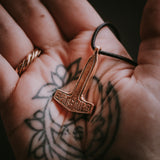 Mjölnir Pendant - þur : uiki